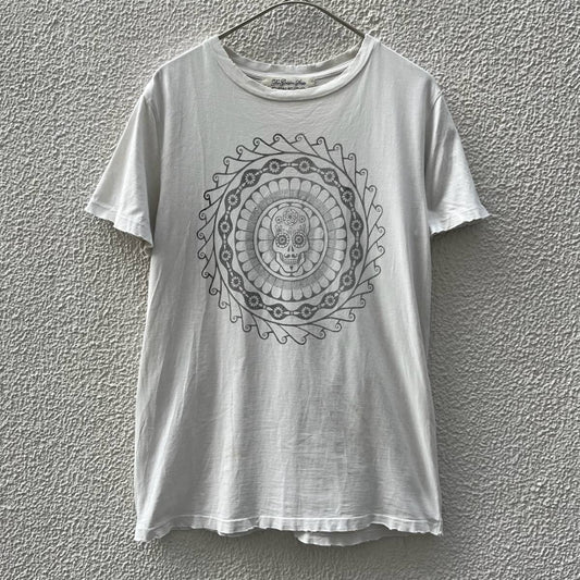 REMI RELIEF レミレリーフ Sサイズ Tシャツ 半袖 プリント カラベラ ホワイト