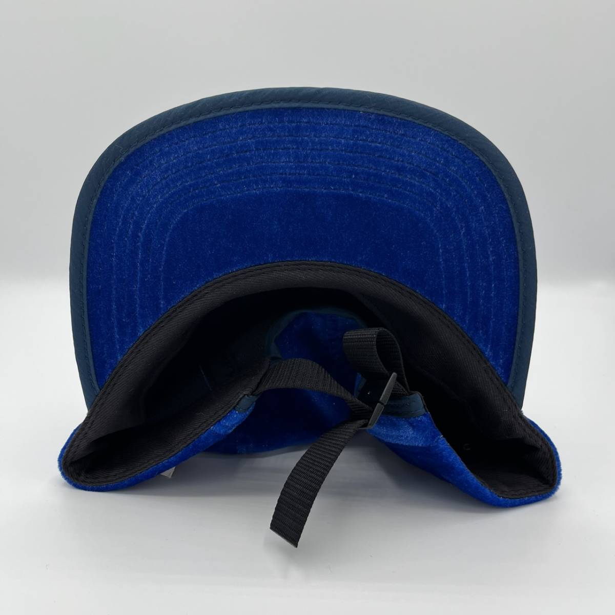 新品 Supreme シュプリーム ボックスロゴ キャップ 帽子 ベロア ラメ ブルー