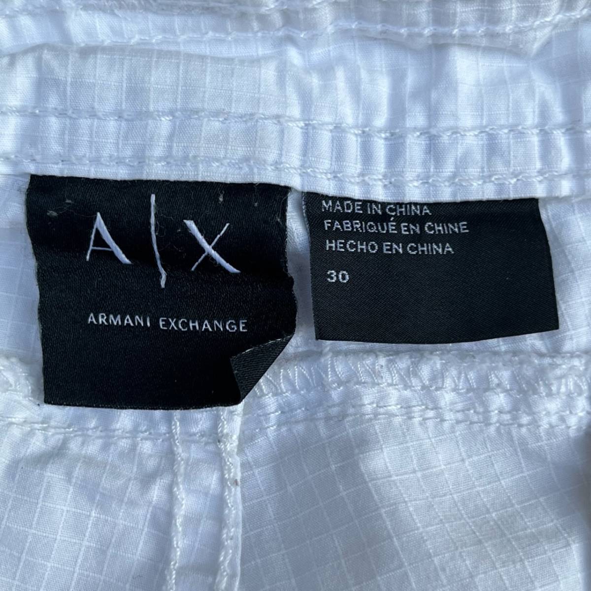 ARMANI EXCHANGE アルマーニエクスチェンジ サイズ30 ショーツ ハーフパンツ ホワイト