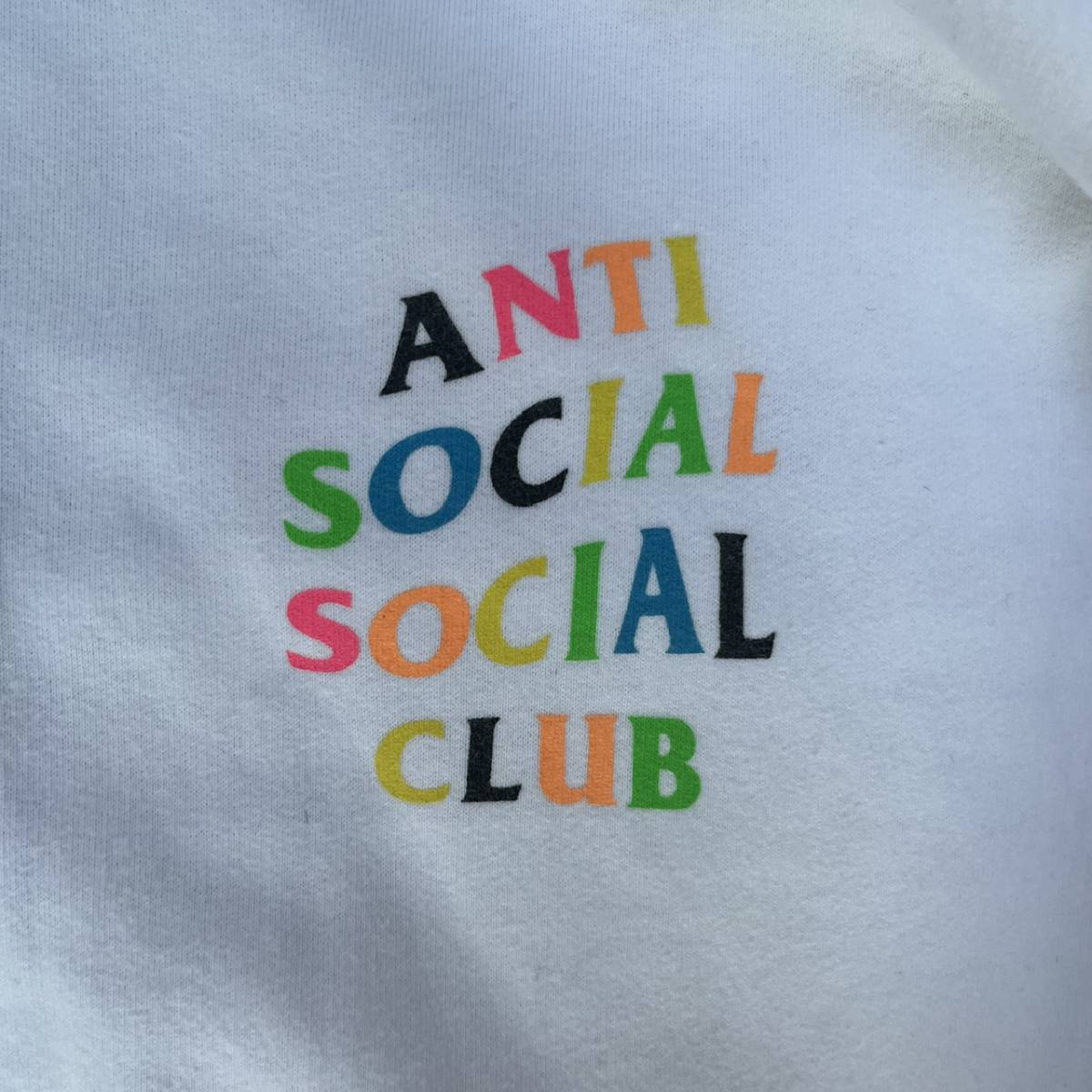 ANTI SOCIAL SOCIAL CLUB アンチソーシャルソーシャルクラブ Sサイズ ロゴ ジップアップパーカー ホワイト