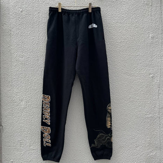 新品 JESSE JO STARK ジェシージョースターク Mサイズ DEADLY DOLL スウェットパンツ プリント クロムハーツ ブラック