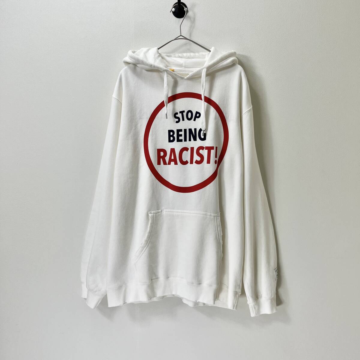 希少 GALLERY DEPT. ギャラリーデプト XLサイズ リバーシブル パーカー フーディ ホワイト STOP BEING RACIST!