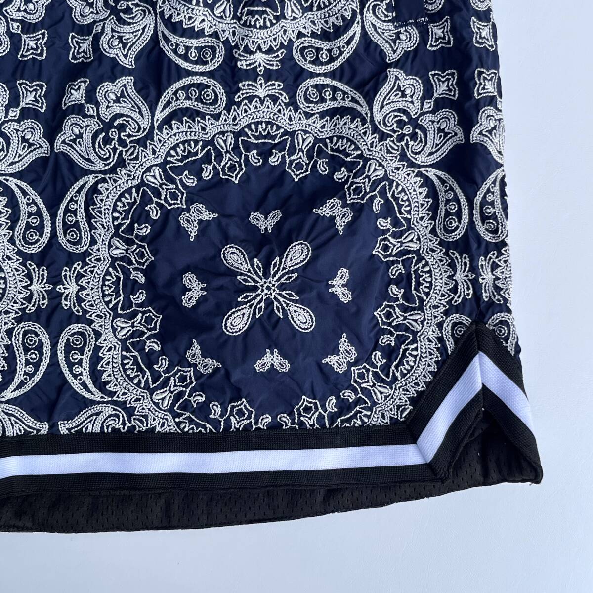 未使用品 MAYO メイヨー Lサイズ Paaisley Embroidery Shorts ペイズリー ショーツ ハーフパンツ 刺繍 ネイビー