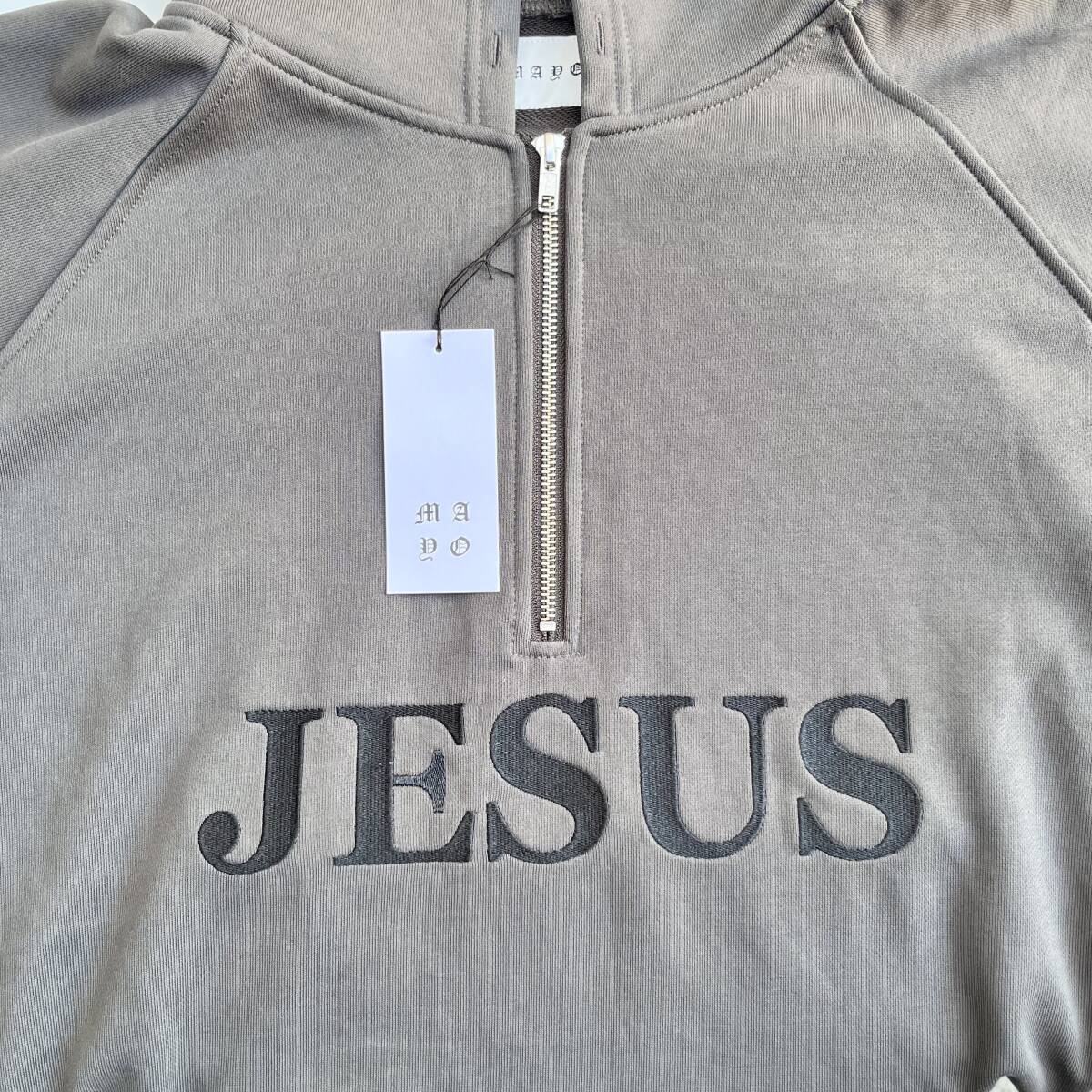 未使用品 MAYO メイヨー Lサイズ JESUS Embroidery Half zip Hoodie キリスト パーカー フーディ ハーフジップ ジップパーカー 刺繍 グレー