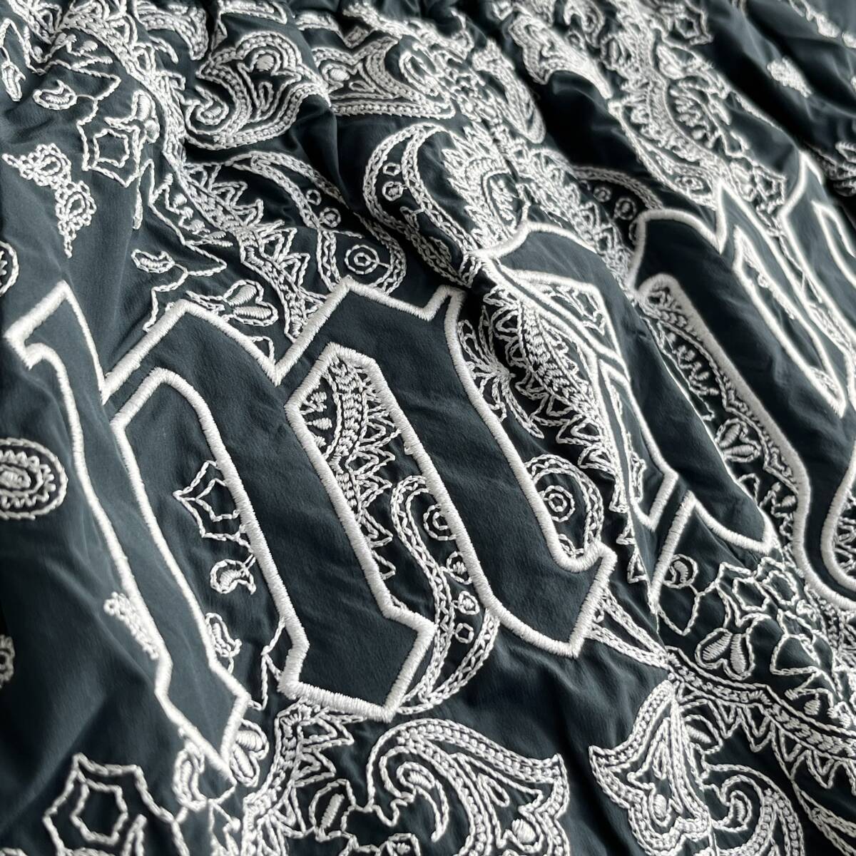 未使用品 MAYO メイヨー Lサイズ Paisley Embroidery Shorts ペイズリー ショーツ ハーフパンツ 刺繍 グリーン