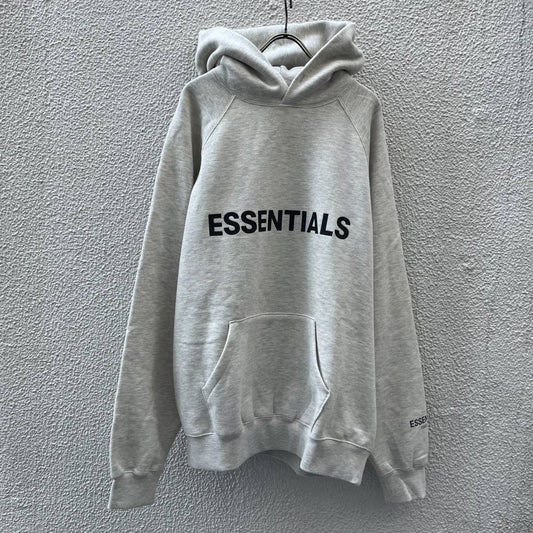 新品 FOG Fear Of God Essentials フィアオブゴッド エッセンシャルズ Mサイズ LOGOパーカー フーディ オートミール OATMEAL