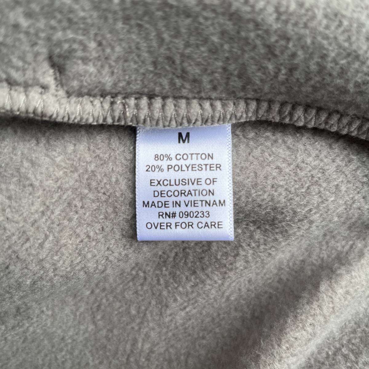 新品 FOG Fear Of God Essentials フィアオブゴッド エッセンシャルズ Mサイズ LOGO ショーツ ハーフパンツ セメント Cement