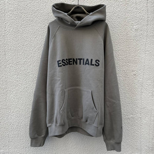 新品 FOG Fear Of God Essentials フィアオブゴッド エッセンシャルズ Mサイズ LOGOパーカー フーディ チャコール Charcoal