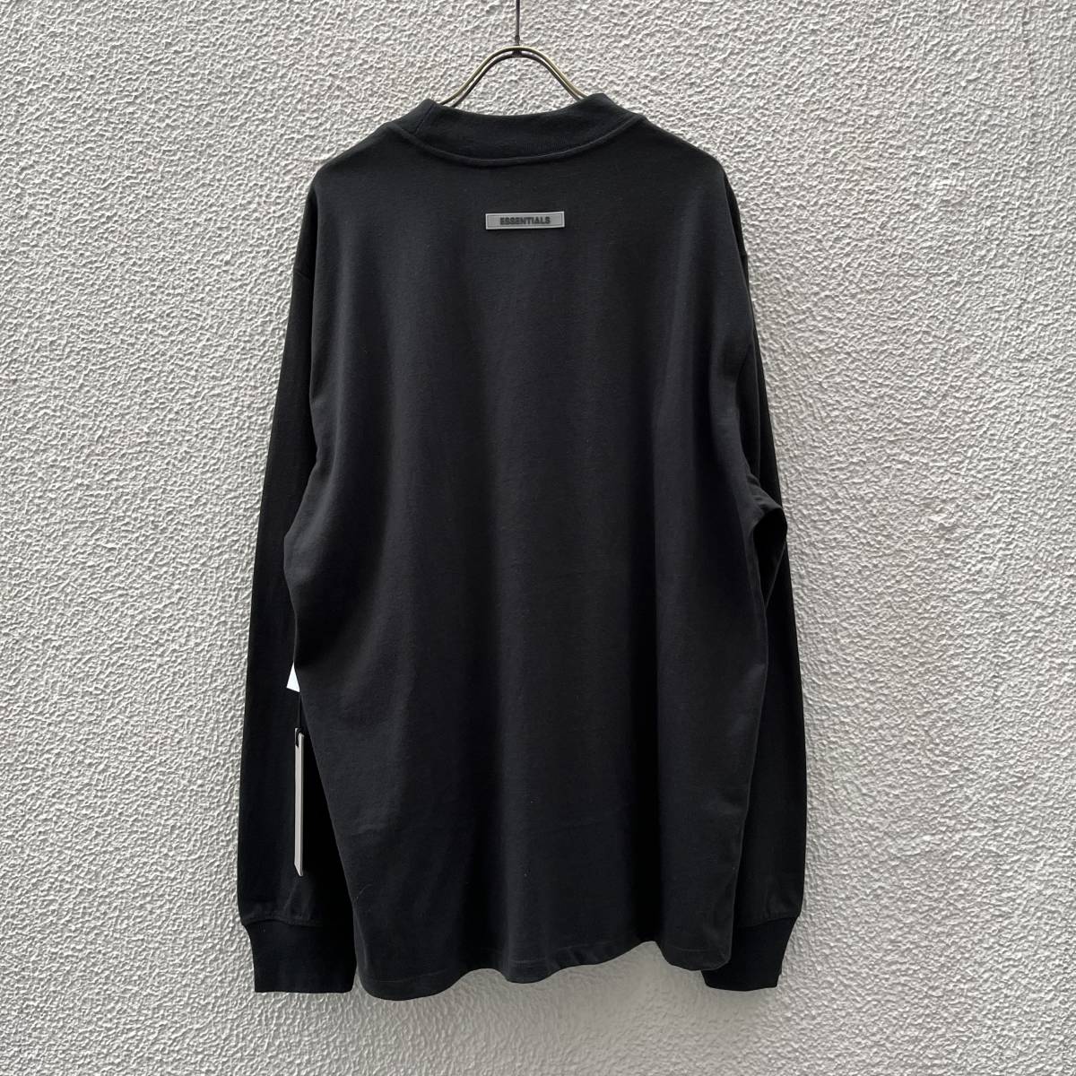 新品 FOG Fear Of God Essentials フィアオブゴッド エッセンシャルズ Mサイズ LOGO ロングスリーブTシャツ Black ブラック