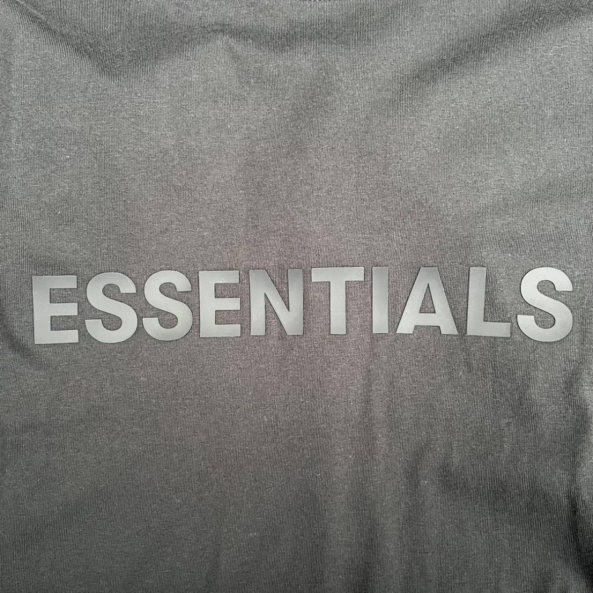 新品 FOG Fear Of God Essentials フィアオブゴッド エッセンシャルズ Sサイズ LOGO ロングスリーブTシャツ Black ブラック