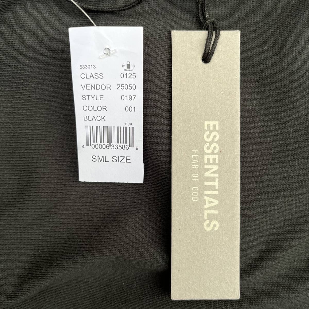 新品 FOG Fear Of God Essentials フィアオブゴッド エッセンシャルズ Sサイズ LOGO ロングスリーブTシャツ Black ブラック