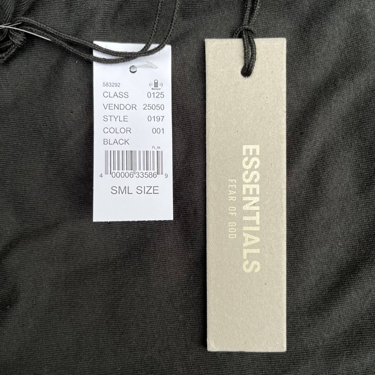 新品 FOG Fear Of God Essentials フィアオブゴッド エッセンシャルズ Sサイズ LOGO ロングスリーブTシャツ Black ブラック