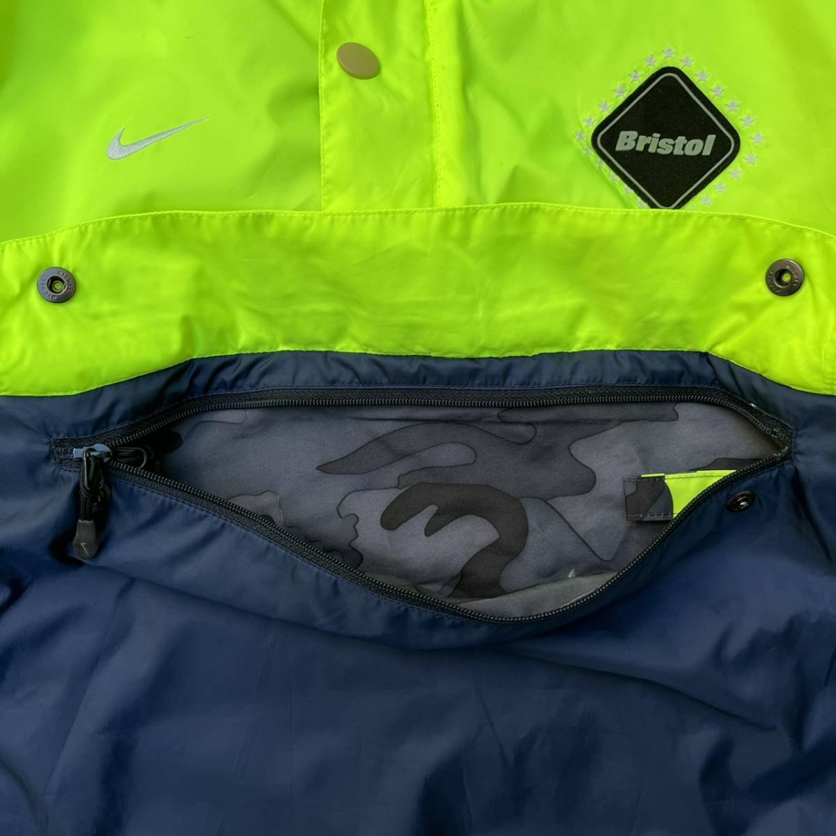 F.C.Real.Blistol エフシーレアルブリストル Sサイズ リバーシブル ウインドブレーカー ナイロンパーカー NIKE ナイキ FCRB