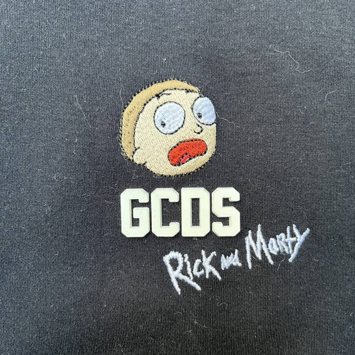 GCDS ジーシーディーエス Sサイズ Tシャツ ロゴ ブラック ビックシルエット ワイドシルエット
