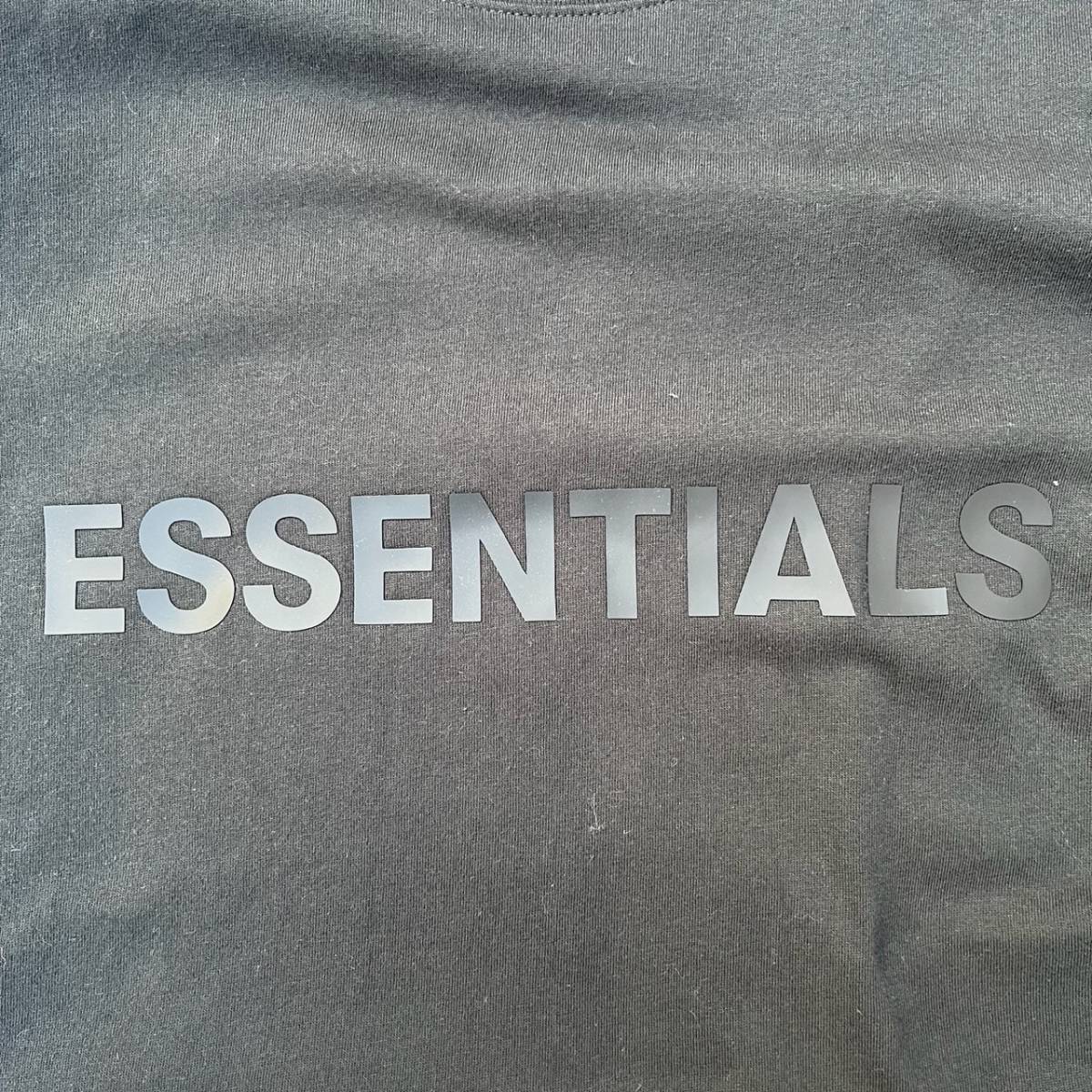 新品 FOG Fear Of God Essentials フィアオブゴッド エッセンシャルズ Mサイズ LOGO ロングスリーブTシャツ ブラック BLACK