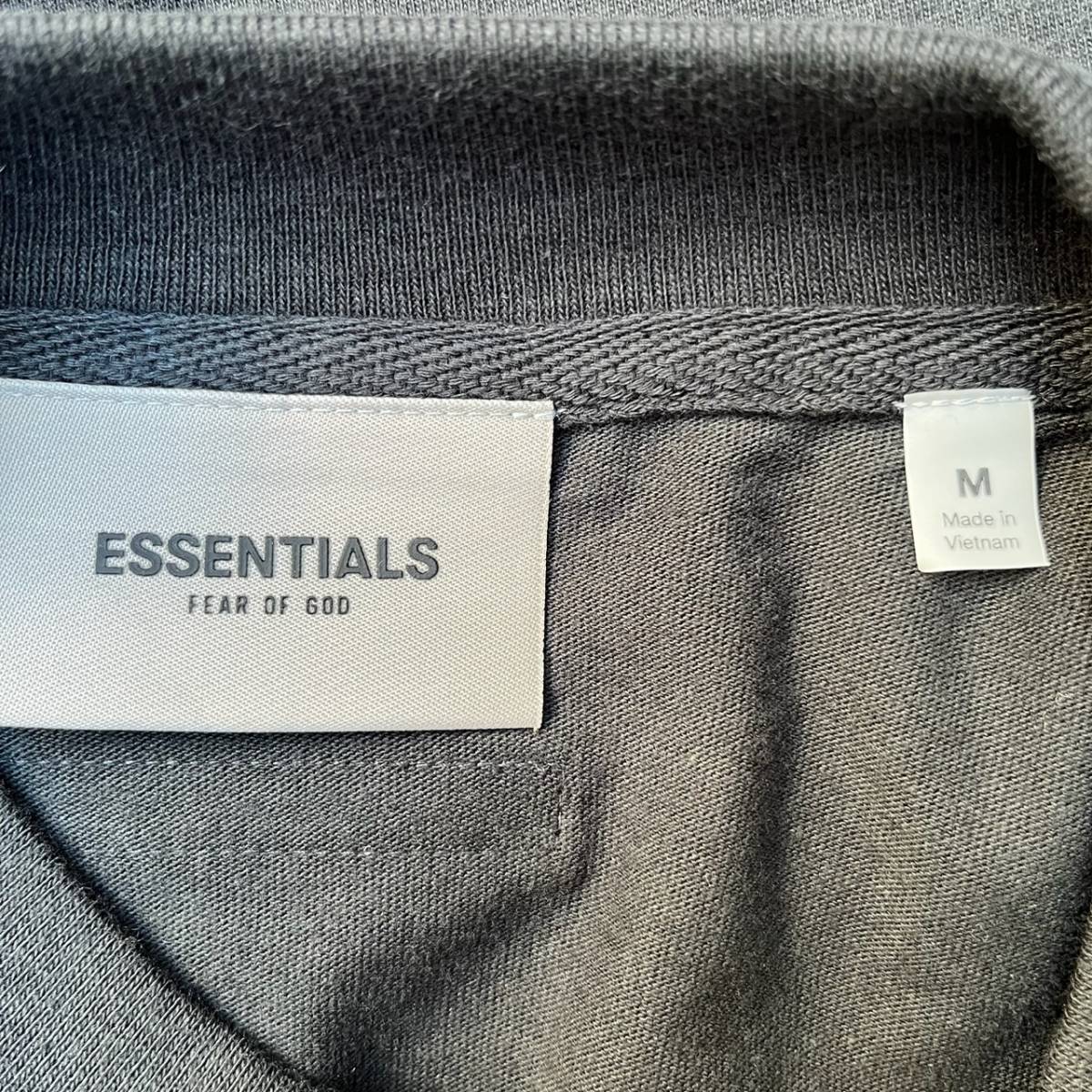 新品 FOG Fear Of God Essentials フィアオブゴッド エッセンシャルズ Mサイズ LOGO ロングスリーブTシャツ ブラック BLACK