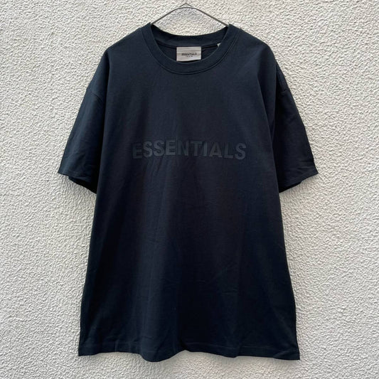 新品 FOG Fear Of God Essentials フィアオブゴッド エッセンシャルズ Sサイズ LOGO Tシャツ BLACK ブラック