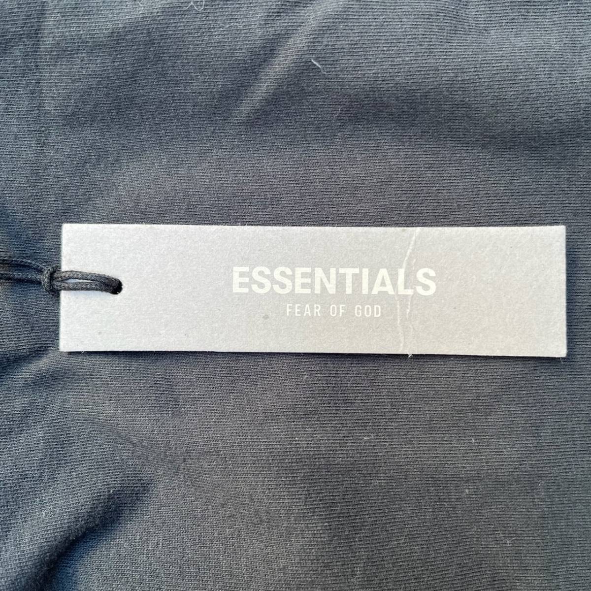 新品 FOG Fear Of God Essentials フィアオブゴッド エッセンシャルズ Sサイズ LOGO Tシャツ BLACK ブラック