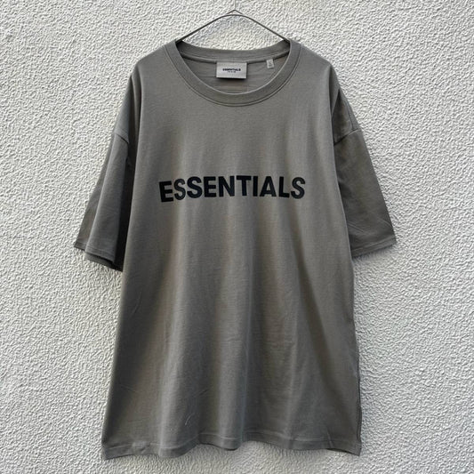 新品 FOG Fear Of God Essentials フィアオブゴッド エッセンシャルズ Lサイズ LOGO Tシャツ CHARCOAL チャコール