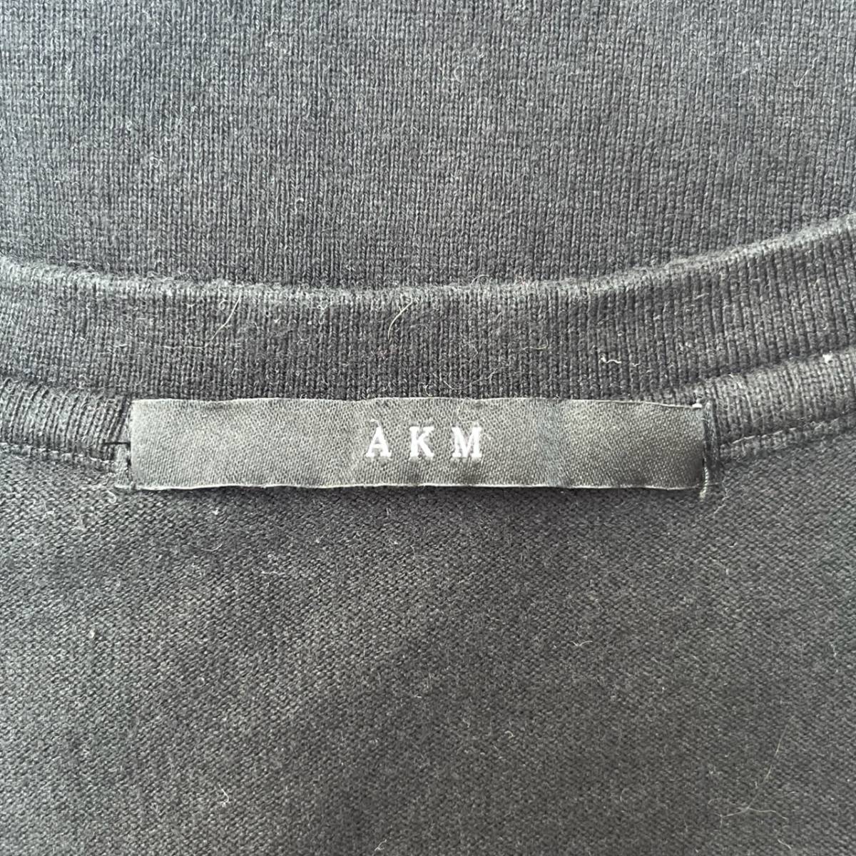 AKM エイケイエム Lサイズ Vネック Tシャツ 半袖 ブラック