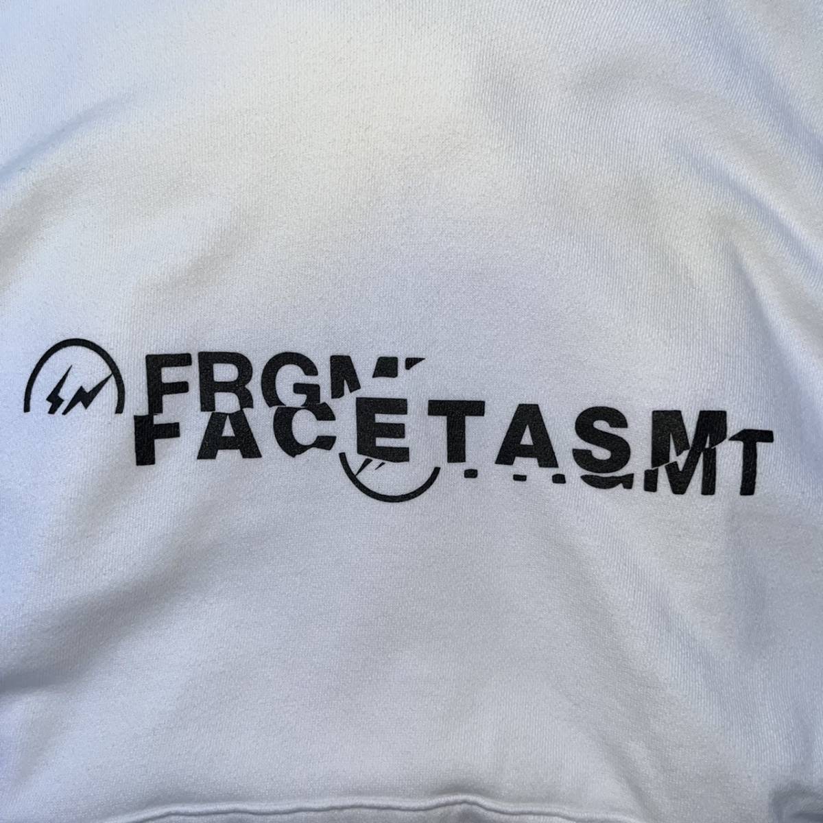 新品 FACETASM ファセッタズム × THE CONVENI ザコンビニ Lサイズ ロゴ パーカー フーディ ホワイト